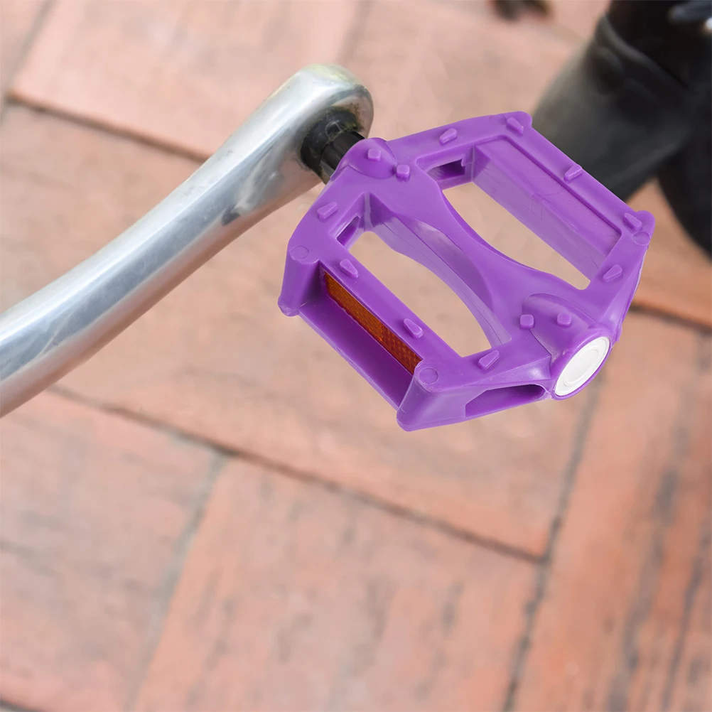 

2 Pairs Bicycle Pedals Purple Color for Mountain Road Bike Cycling Kids Adult Durable Plastic Easy Installation Enhanced Grip