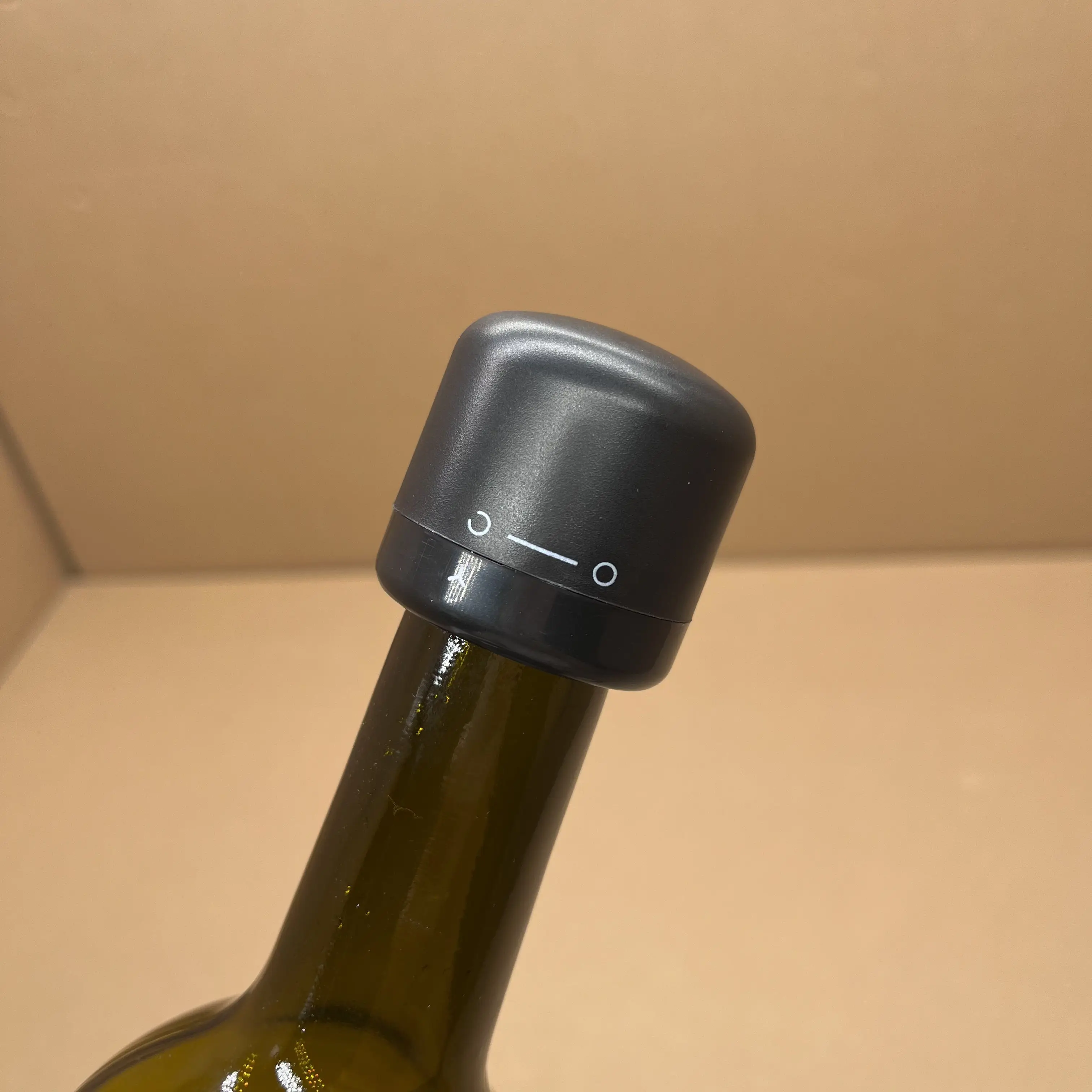 

Новый пищевой герметик для бутылок, силиконовая пробка для вина, черный герметик для бутылок, горячая распродажа, пробка для шампанского