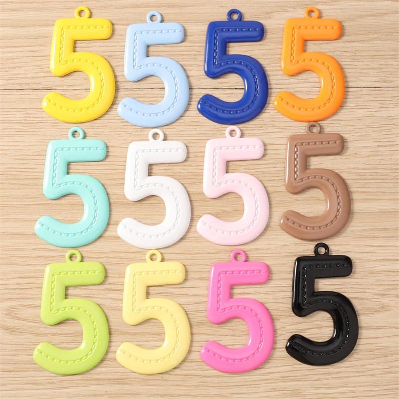 5 Stück niedliche, bunte Metallanhänger mit den Zahlen 0-9 zum Basteln von Schmuck, Halsketten, Ohrringen, Schlüsselanhängern und für DIY-Bastelarbeiten. – Detail 10