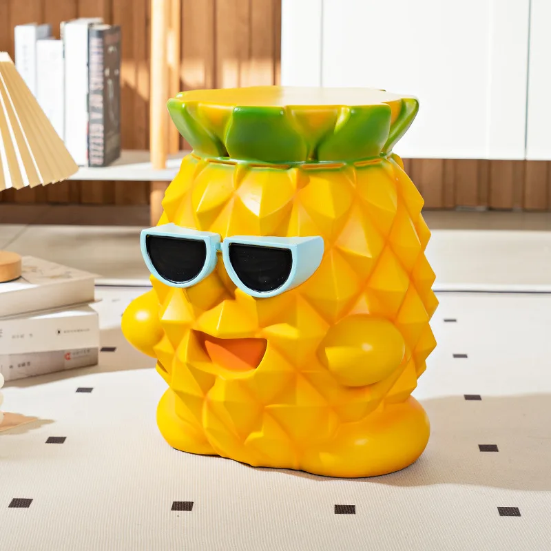 Cute cartoon pineapple stool, internet famous Instagram style living room decoration ornaments, small coffee table, leisure stoo