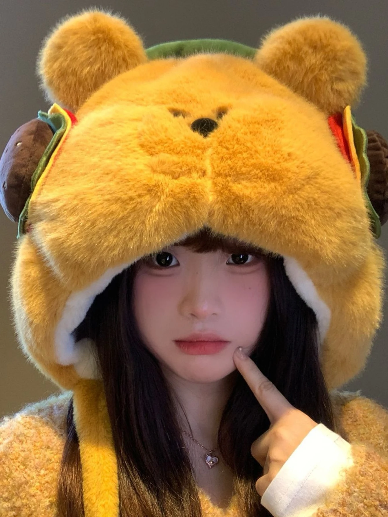 New autumn and winter collection with plush and thickened cute burger teddy bear plush hat, ear protection Lei Feng hat