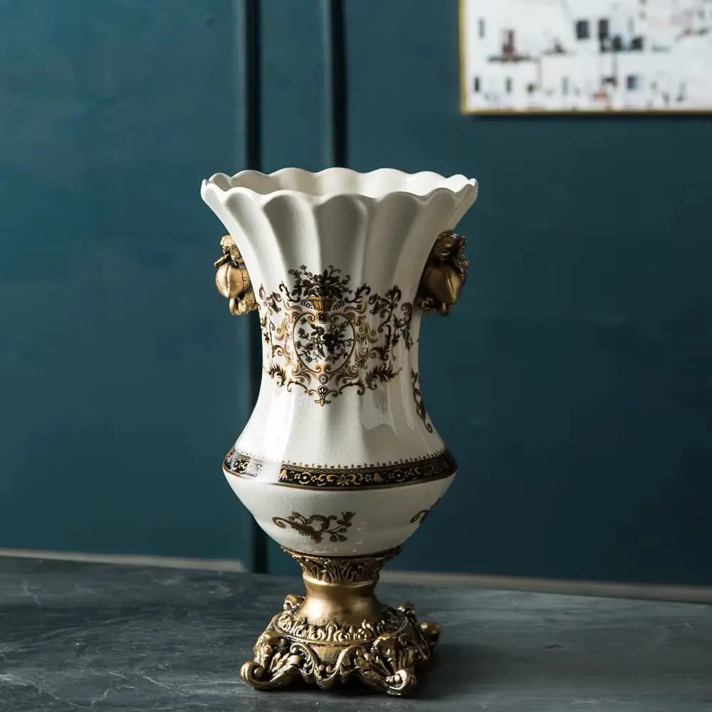 Porcelain vase retro blue and white porcelain European living room decoration flower arrangement light luxury Chinese decoration