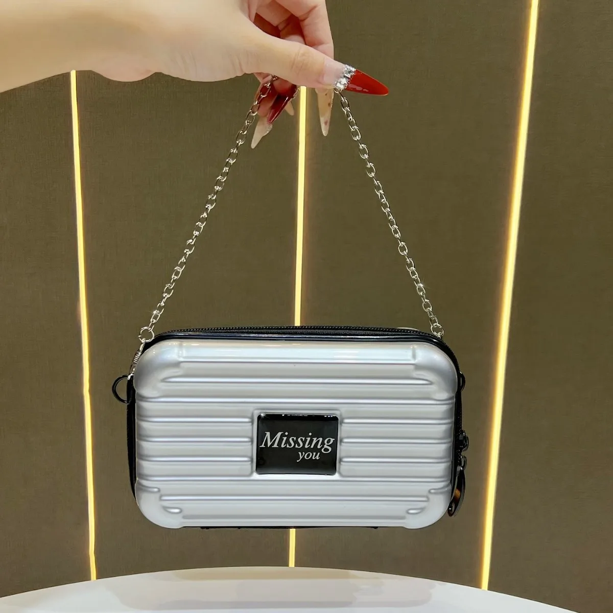 

Mini Suitcase Shape Bag Fashion Luggage Bag Handbag Shoulder Bag Waterproof Bag Hard Shell Box Suitcase Purse Clutch Bag