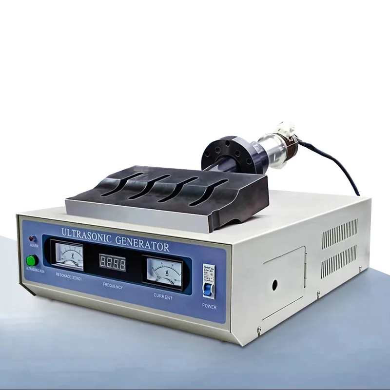 High Quality 15K 2600W / 20k 2000w Portable Ultrasonic Welding Machine  Analog Generator