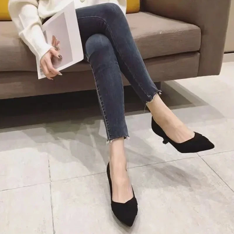 

Ladies Pumps Office Stilito with Medium Heels Pointed Toe Women's Shoes Fashion on Promotion Casual Young Spring 2025 Trend Y2k
