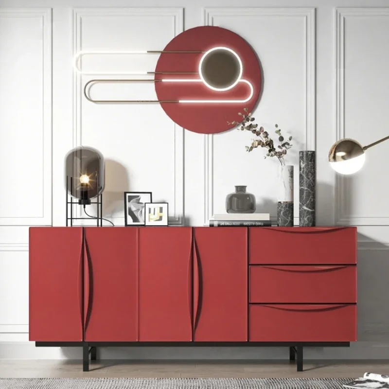

Итальянский минималистичный боковой шкаф из массива дерева, красный сервант, входной шкаф для маленькой квартиры, шкаф для сувениров, чайный шкаф