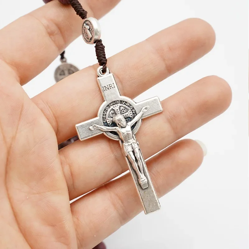 Retro Wooden Rosary Beads Car Ornament For Women Mother Gifts Saint Benedict Medal Cross Jesus Religious Car Pendant