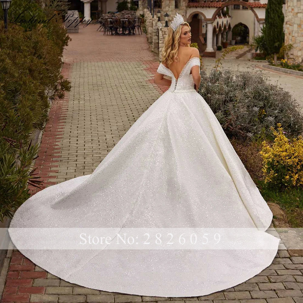 Lceland Poppy Customized Boat Neck Ball Gown Wedding Dresses Sequined Beaded Lace Bridal Gowns with Chapel Train