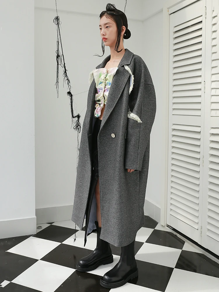 [EAM] Gray Burr Hollow Out Big Size Long Woolen Coat New Lapel Long Sleeve Women Jacket Fashion Tide Autumn Winter 2024 1DH7225