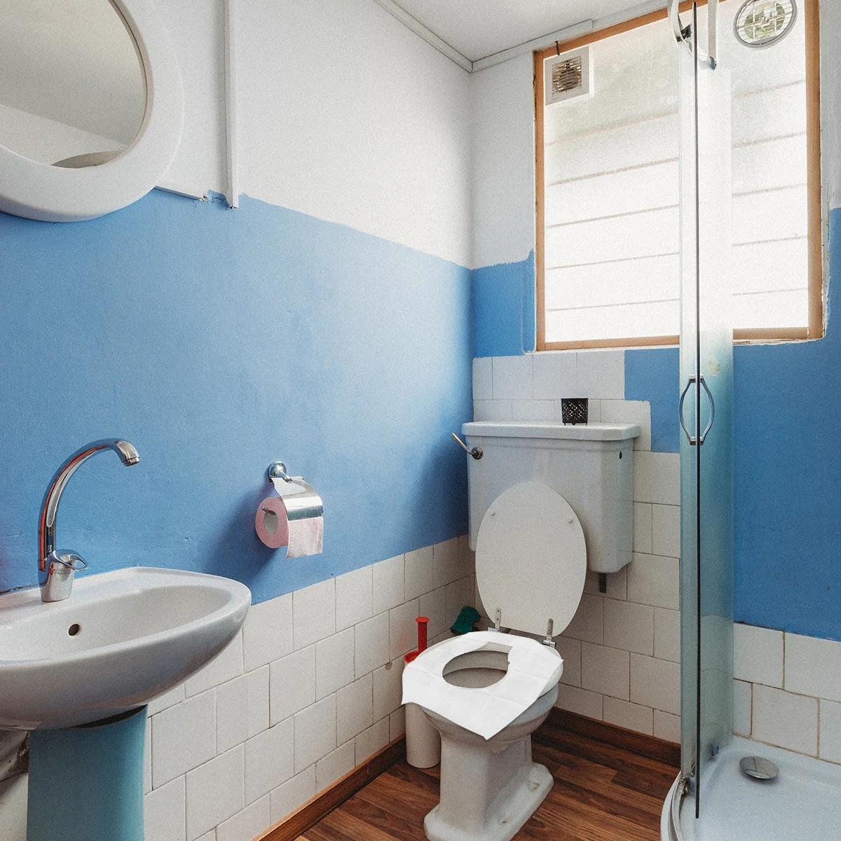 

60Pcs Disposable Toilet Seat Covers Large Size Non-Woven Waterproof Portable Travel Bathroom Seat Protectors Flushable Cushion