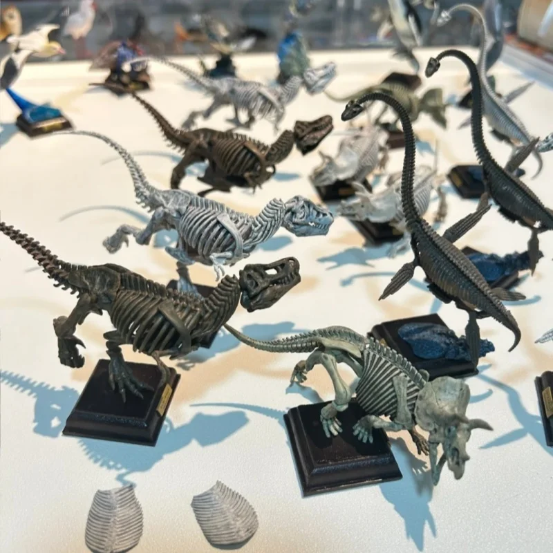 IKIMON Ancient Lifeforms Edición especial Esqueleto de dinosaurio Juguete Figura de acción coleccionable