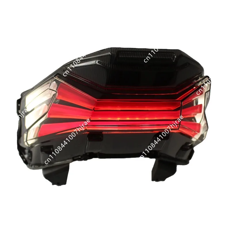 Durable Molded LED Rear Brake Tail Light Fit VARIO Click 125 150 160 Scooter Stop Signal Lamp Replacement Motorbike Lighting
