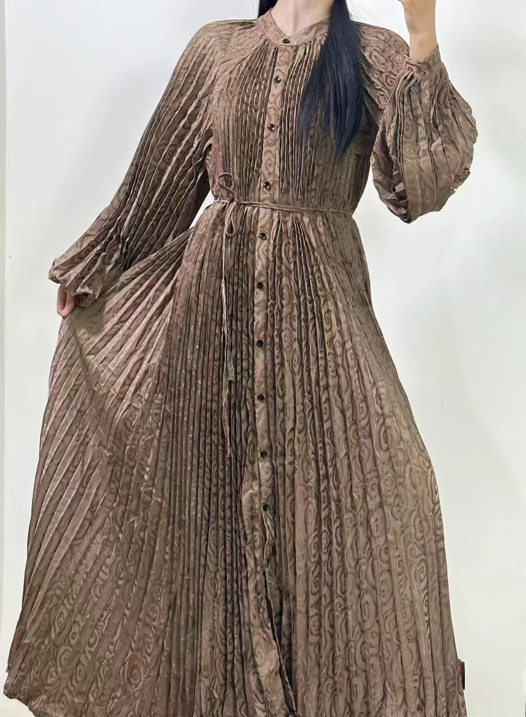 

Женское плиссированное платье макси с принтом в стиле ретро, однобортное, с длинным рукавом, свободное, повседневное, для отпуска, женская вечеринка, трапециевидной формы, новинка осени 2023 г.