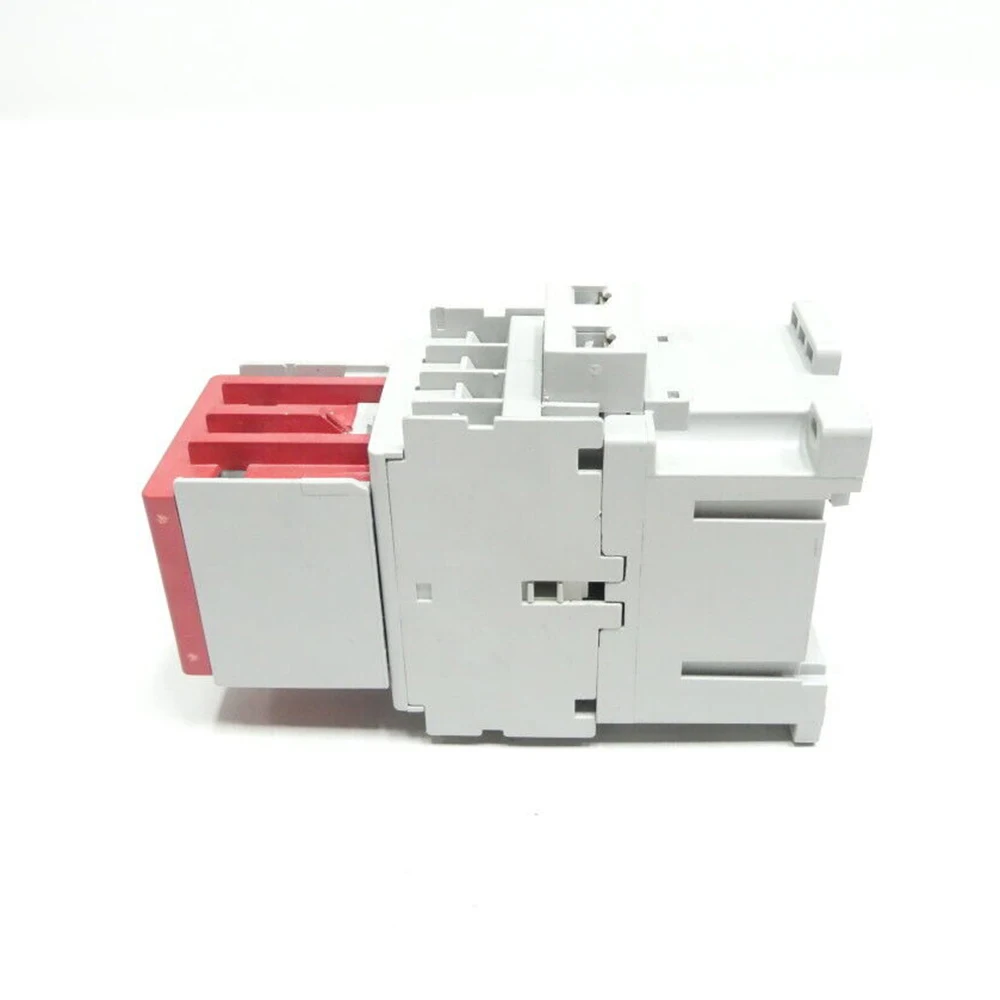 New for 700S-CFB620EJC 24V Safety Relay Module in Box