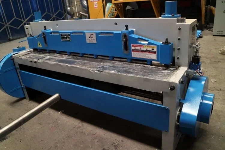 Q11 Series Mechanical Shearing Equipment Plate Cutting Machine