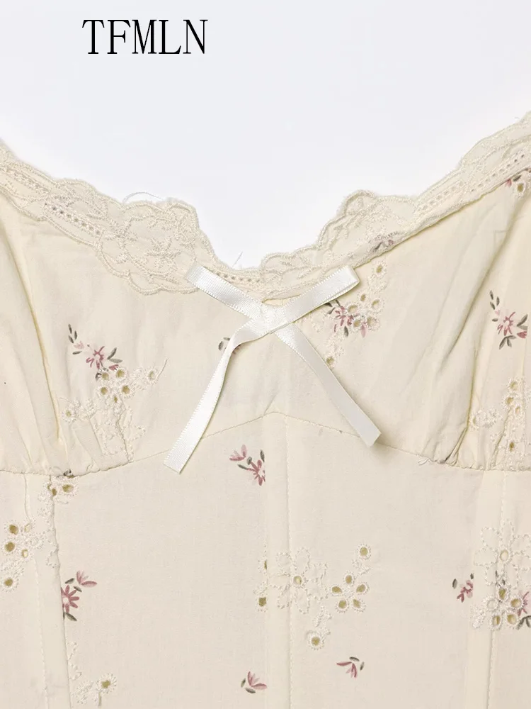 TFMLN 스위트 여성 꽃 프린트 스트랩 드레스 2025 여름 보우 민소매 Sqaure 칼라 a 라인 인과 드레스 패션 숙녀 드레스