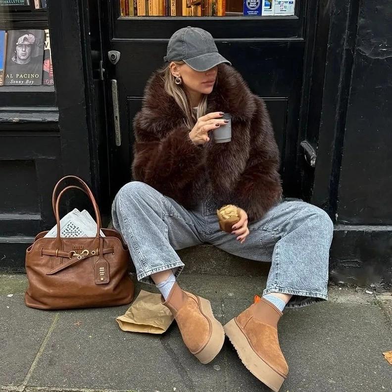 

Winter 2025 Vintage Brown Fox Fur Jacket Warm Overcoat Brand Fashion Obsession Faux Fur Coat Women