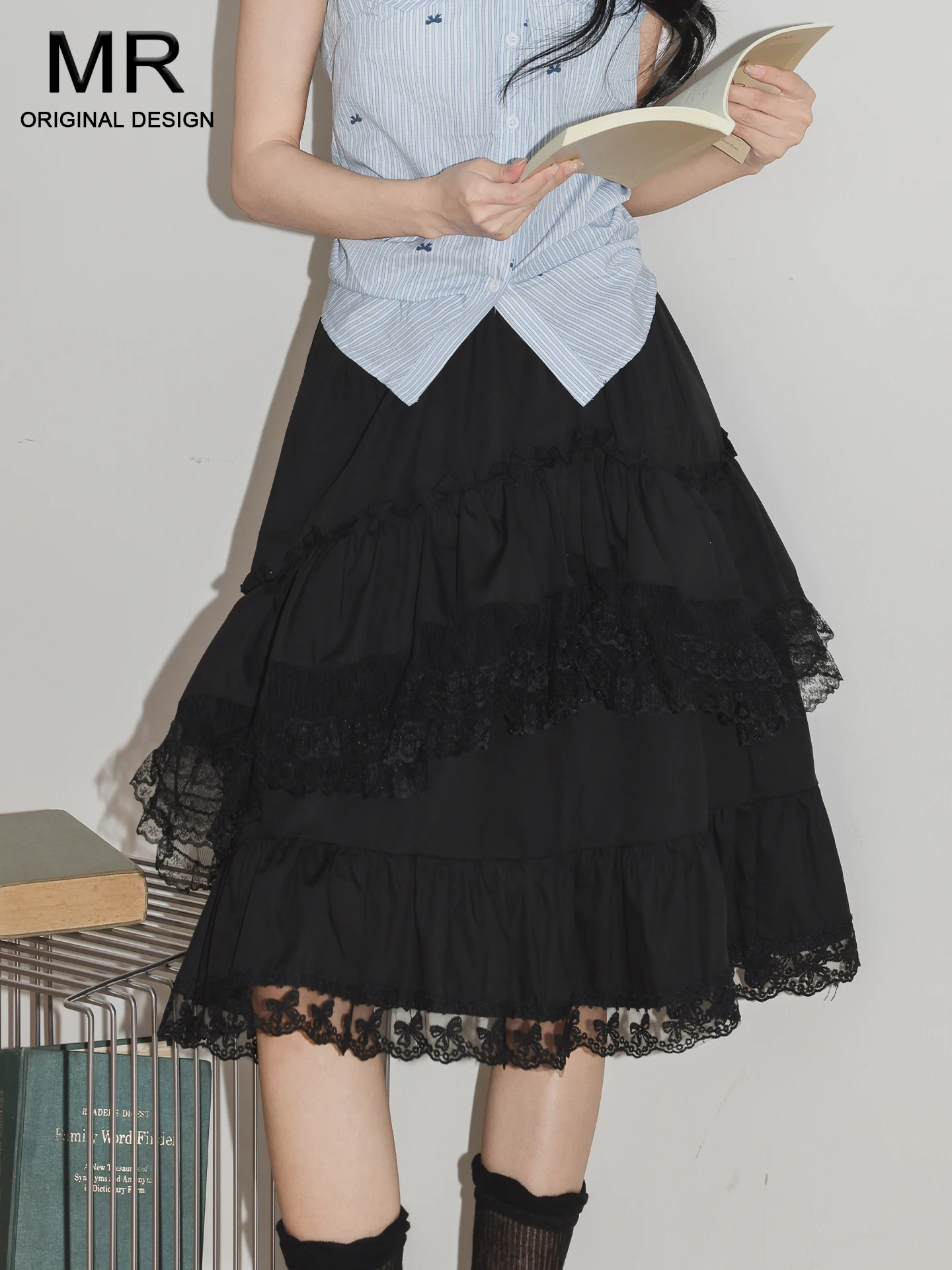 

Sweet Ladylike High Waist A-Line Skirt with Lace Trim Casual Style Polyester Fiber Standard Fit Summer New Arrival