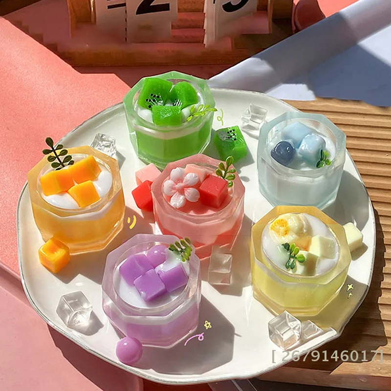 

【YY26】1 шт. Имитация десерта: влажная игрушка-напиток в виде клубничного молочного коктейля/торта/чашки с молочным чаем, мягкая игрушка из TPR для детей, подарок для девочки