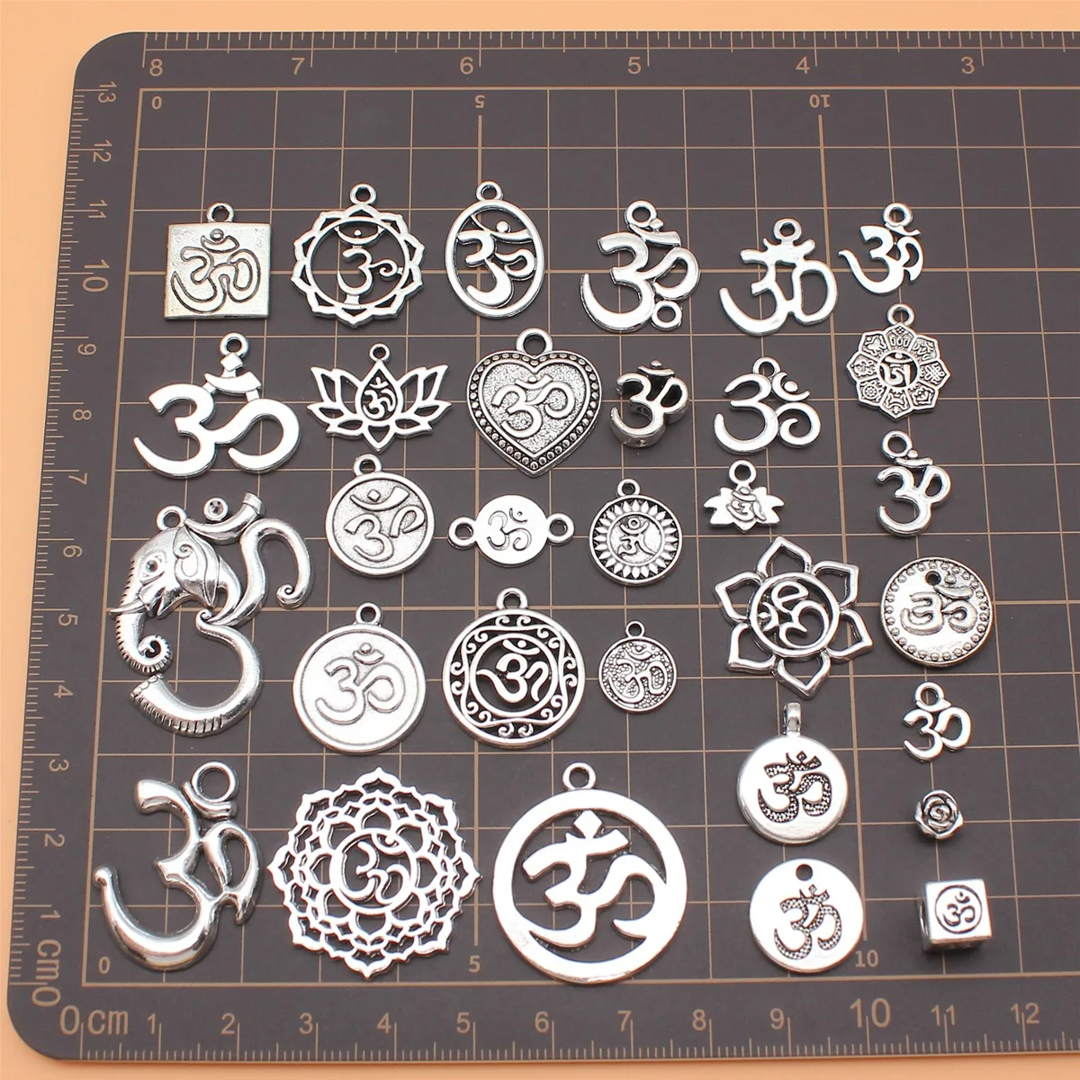 31pcs Antique Silver Color Om Yoga Symbol Charms Collection For DIY Jewelry Making, 31 Styles, 1 of Each