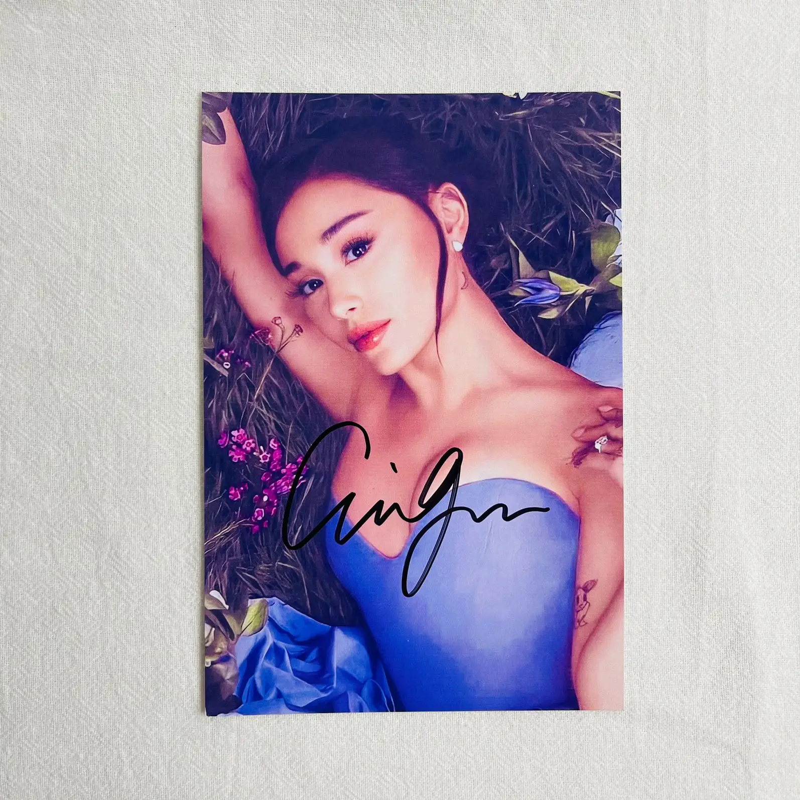 Ariana grande foto autografada, 6 polegadas, presente de aniversário para amigo