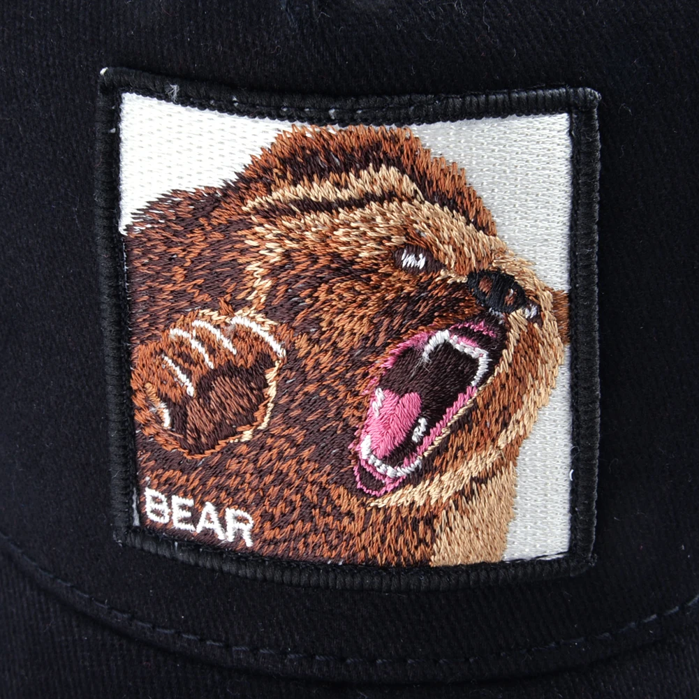 Four Seasons Snapback Baseball Cap Men Fashion Bear Embroidery Hip Hop Hat Women Outdoor Breathable Mesh Trucker Hat