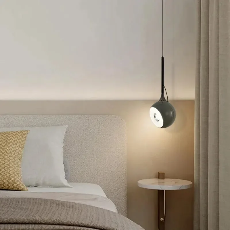 Il comodino della camera da letto semplice lampadario Master Bar Designer Hanging Line Table può sollevare la personalità piccola