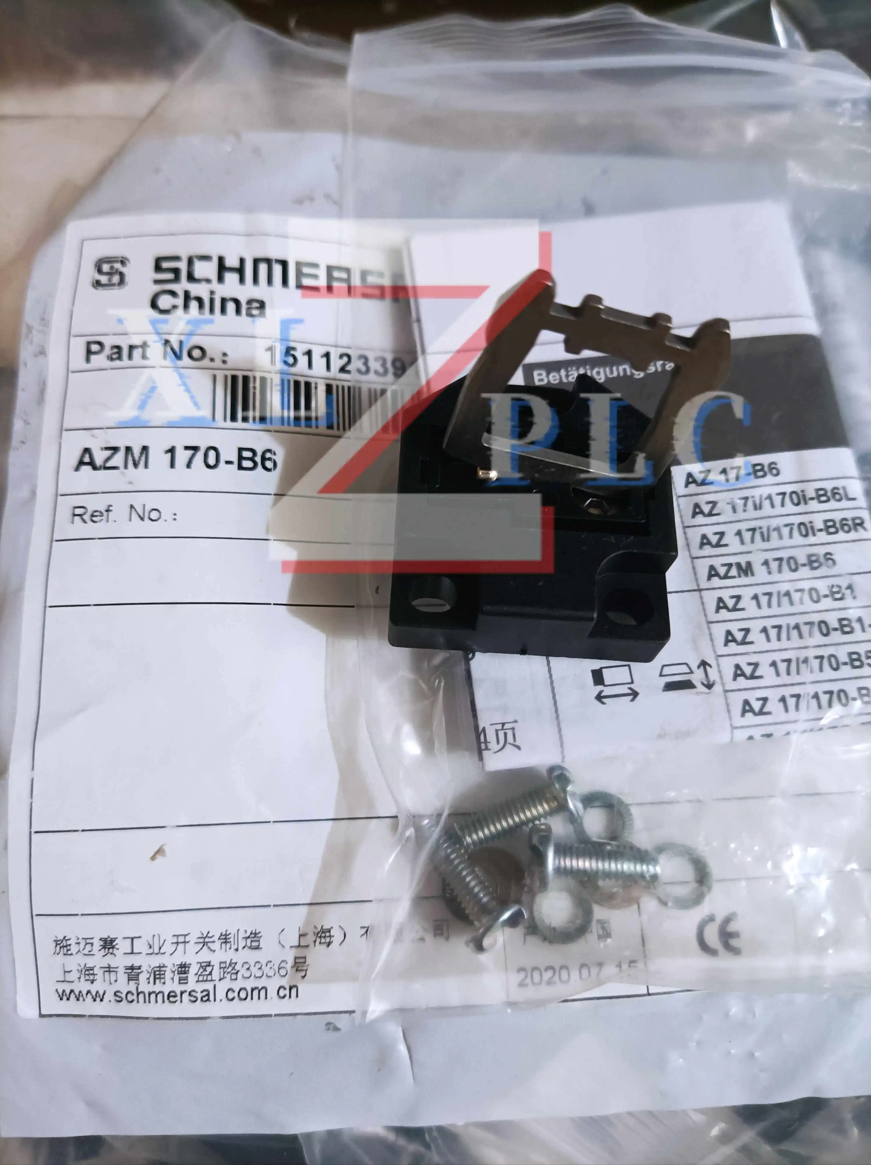 

AZM 170-B6 latch operation is brand new and genuine in stock.