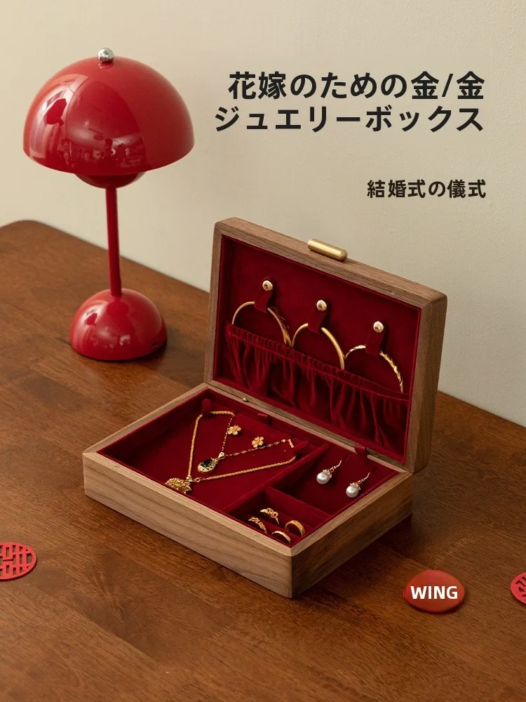 

Embroidered Jewelry Box Wooden Storage Case for Rings Nelaces Earrings Tee Ki of Gold Hardware New Marriage Gifts