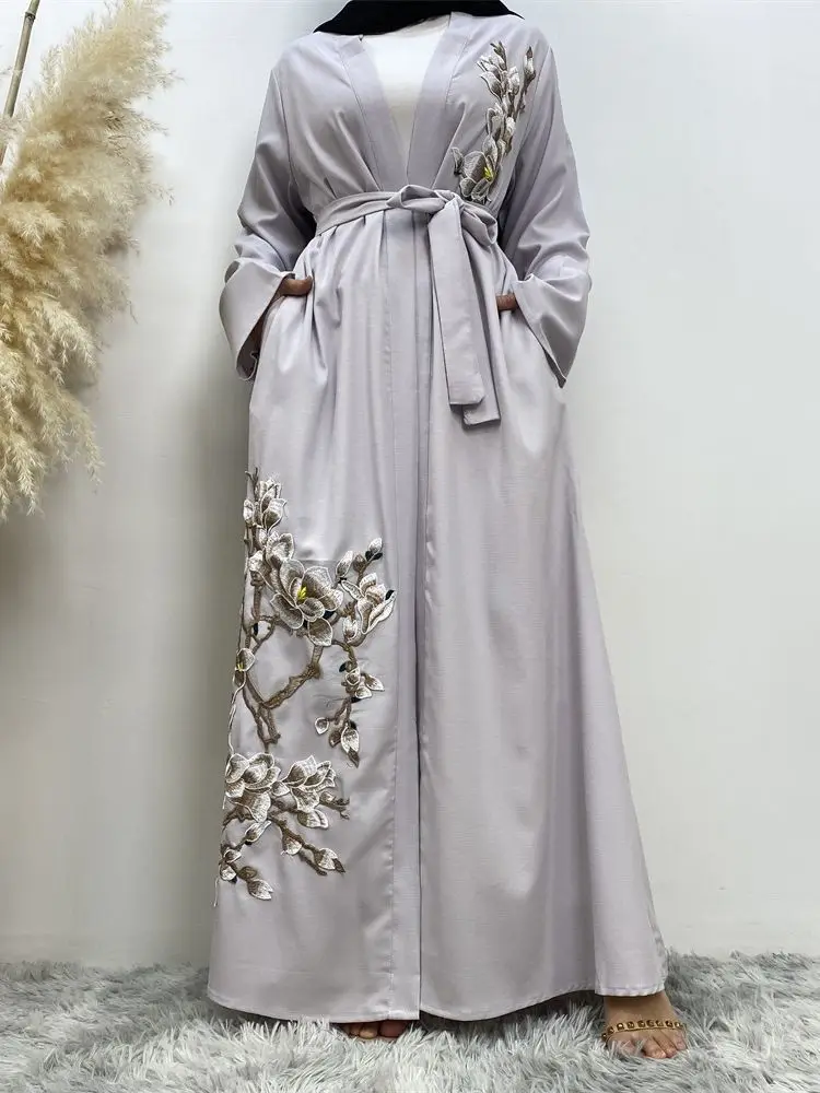 

Ramadan Eid Djellaba Cardigan Muslim Dress Dubai Fashion Embroidery Abaya Muslim Robes Islam Robe With Belt WY1316