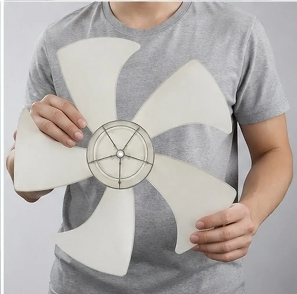 Replacement Fan Blades Plastic Standing Fan Leaves for Floor Pedestal Table Fans Sturdy Deformation Resistant Quiet