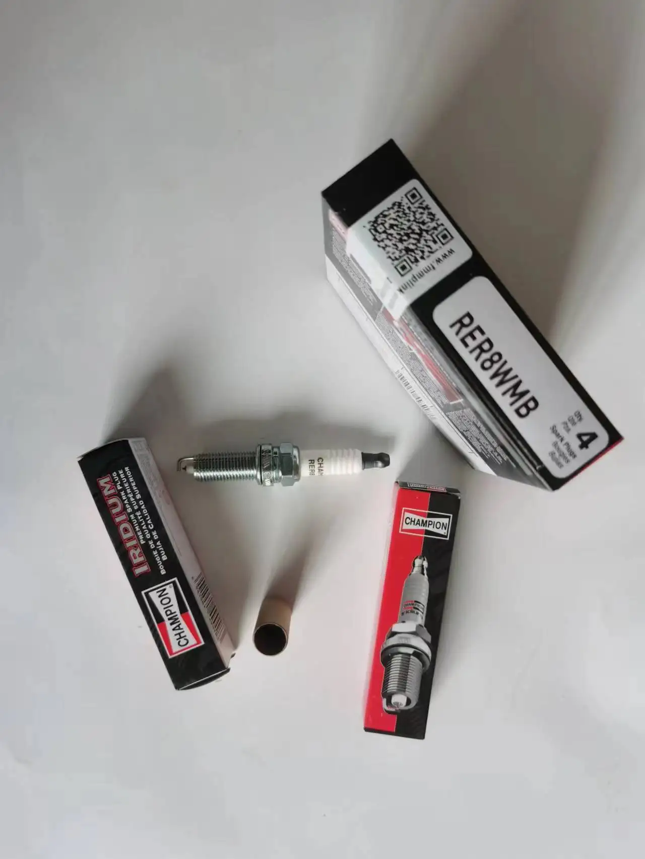 CHAMPION 9409/RER8WMB SPARK PLUG FOR CHERY Hyundai ONLY 1 price