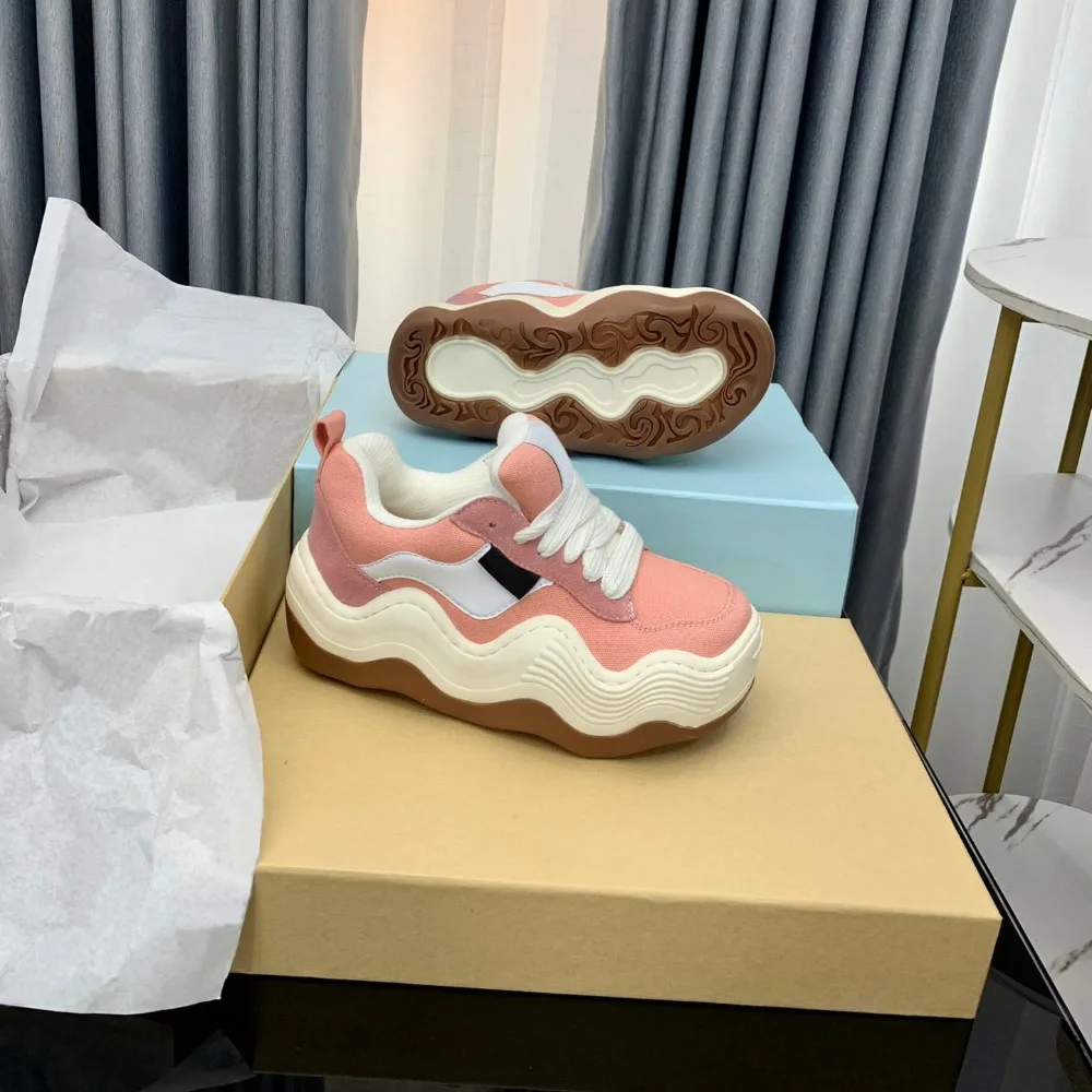 

Women Fashion New Style Internet Celebrity Same Style Couple Big Wave Bread Shoes Women Thick Bottom Winter Canvas Shoes SL101