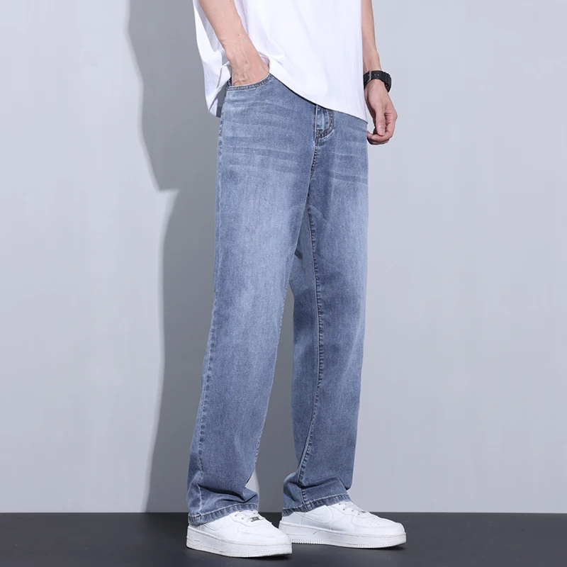 Mo White Blue