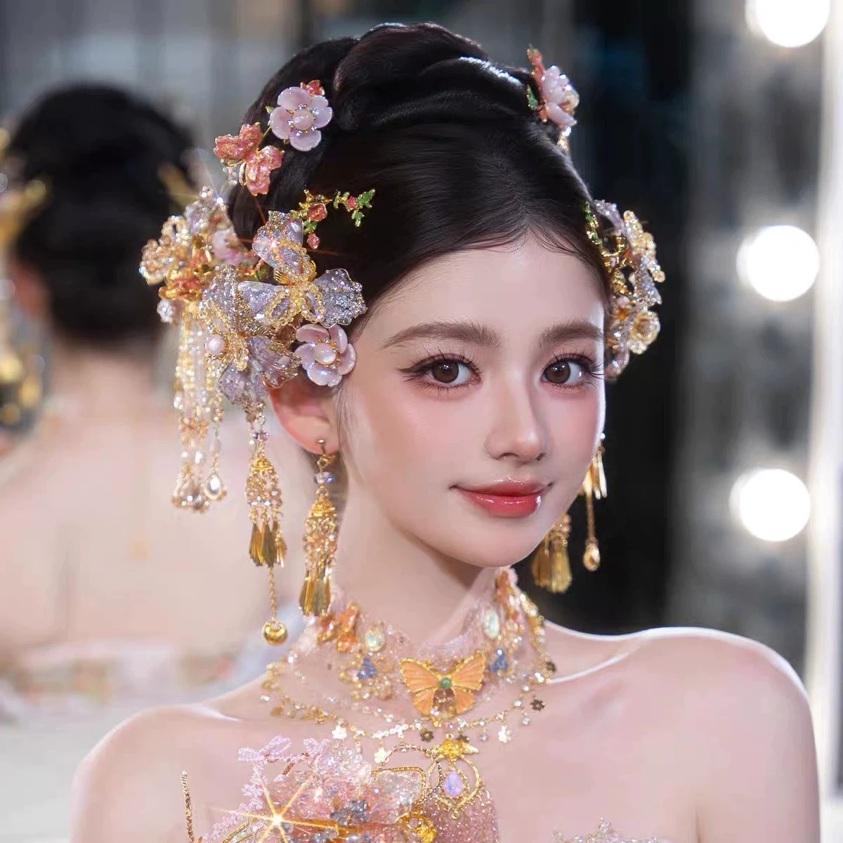 Ancient Chinese-Style Bride Hair Accessories Purple Bright Diamond Flower Tassel Xiuhe Dress Wedding Age-Reducing Palace Accesso