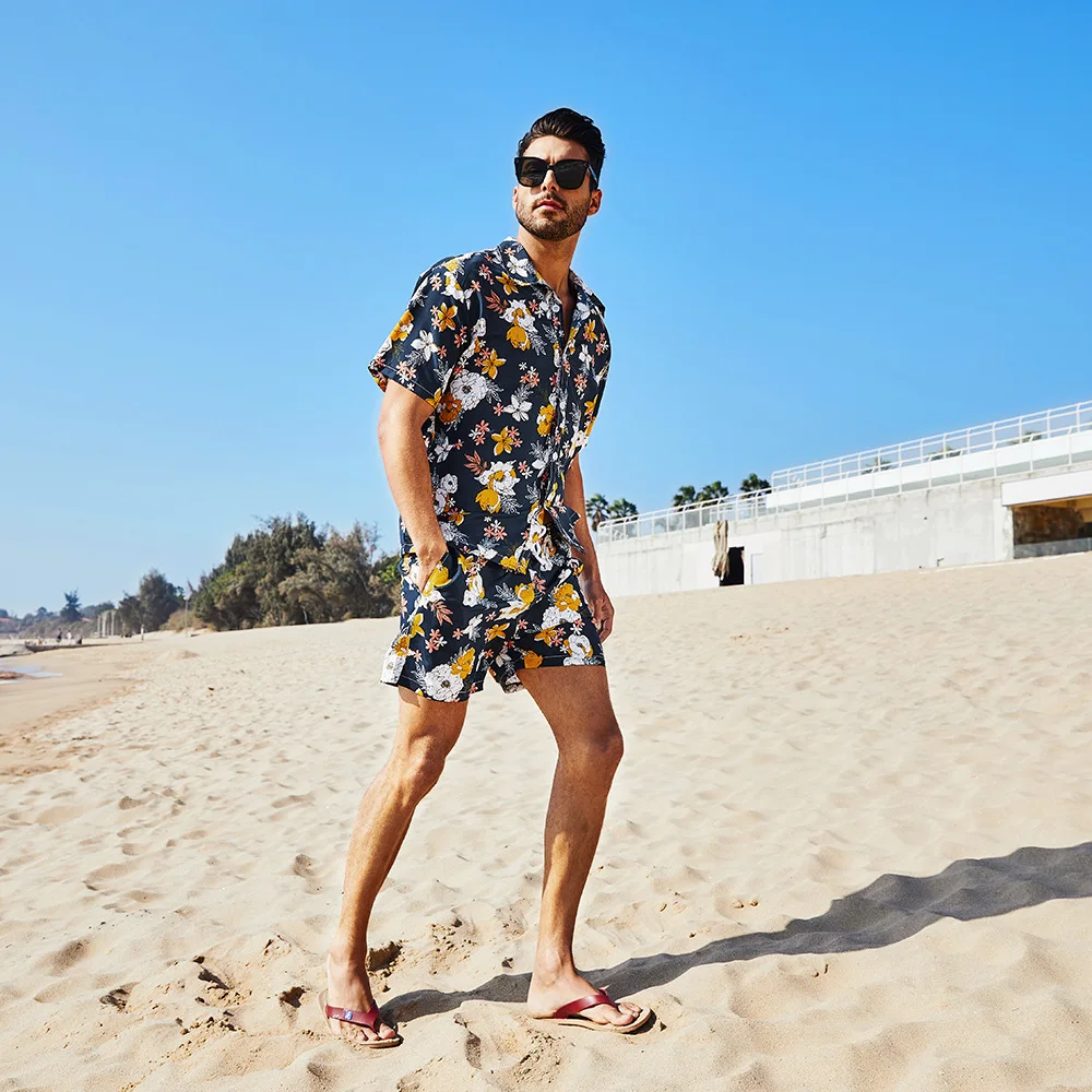 

New Hot Beach Sets Shirt And Shorts For Man