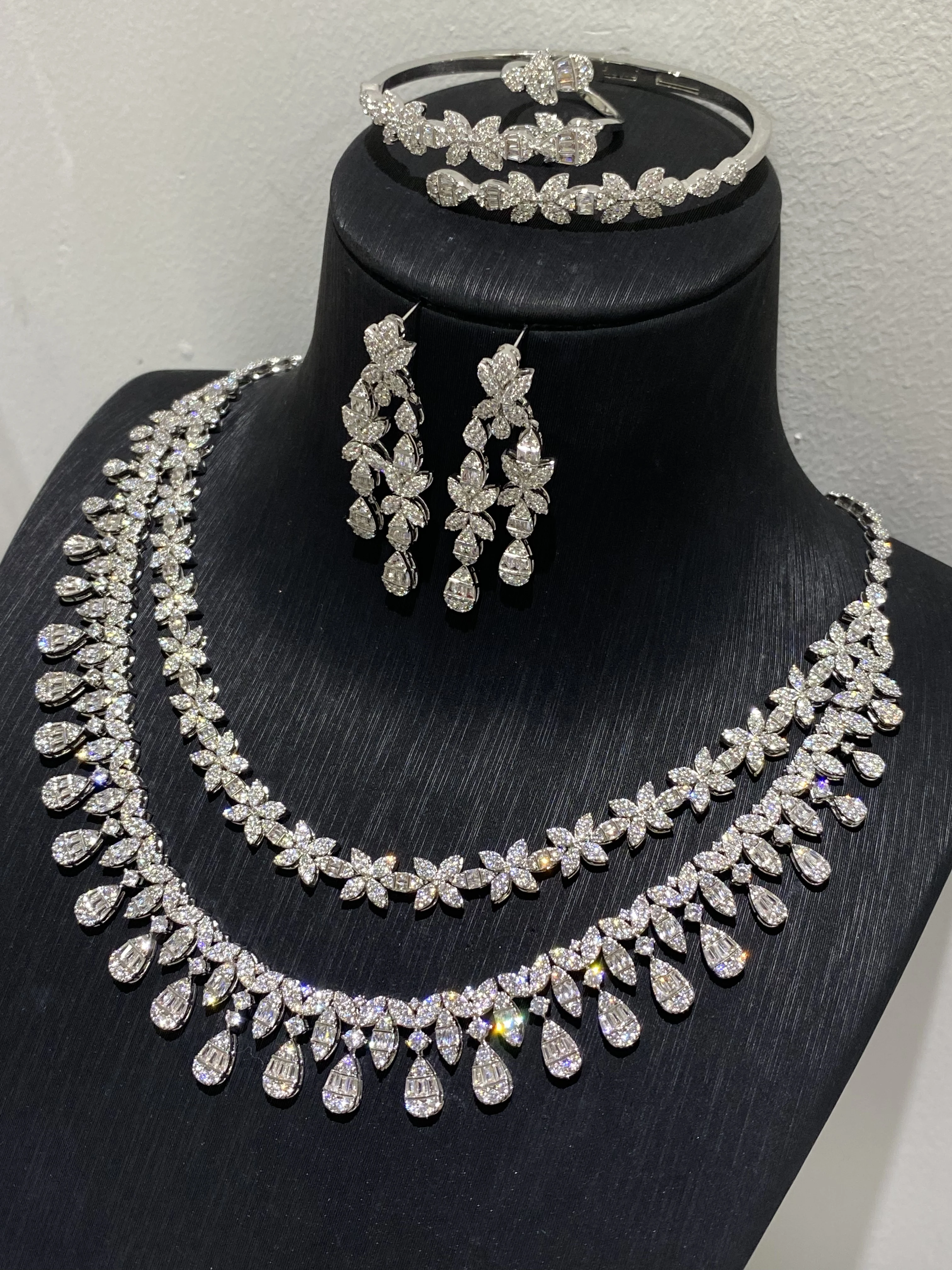 00043 Necklace Sets for Women Heart Water Drop Cubic Zirconia Layer Jewellery Set Dubai Saudi Party Engagement Accessory