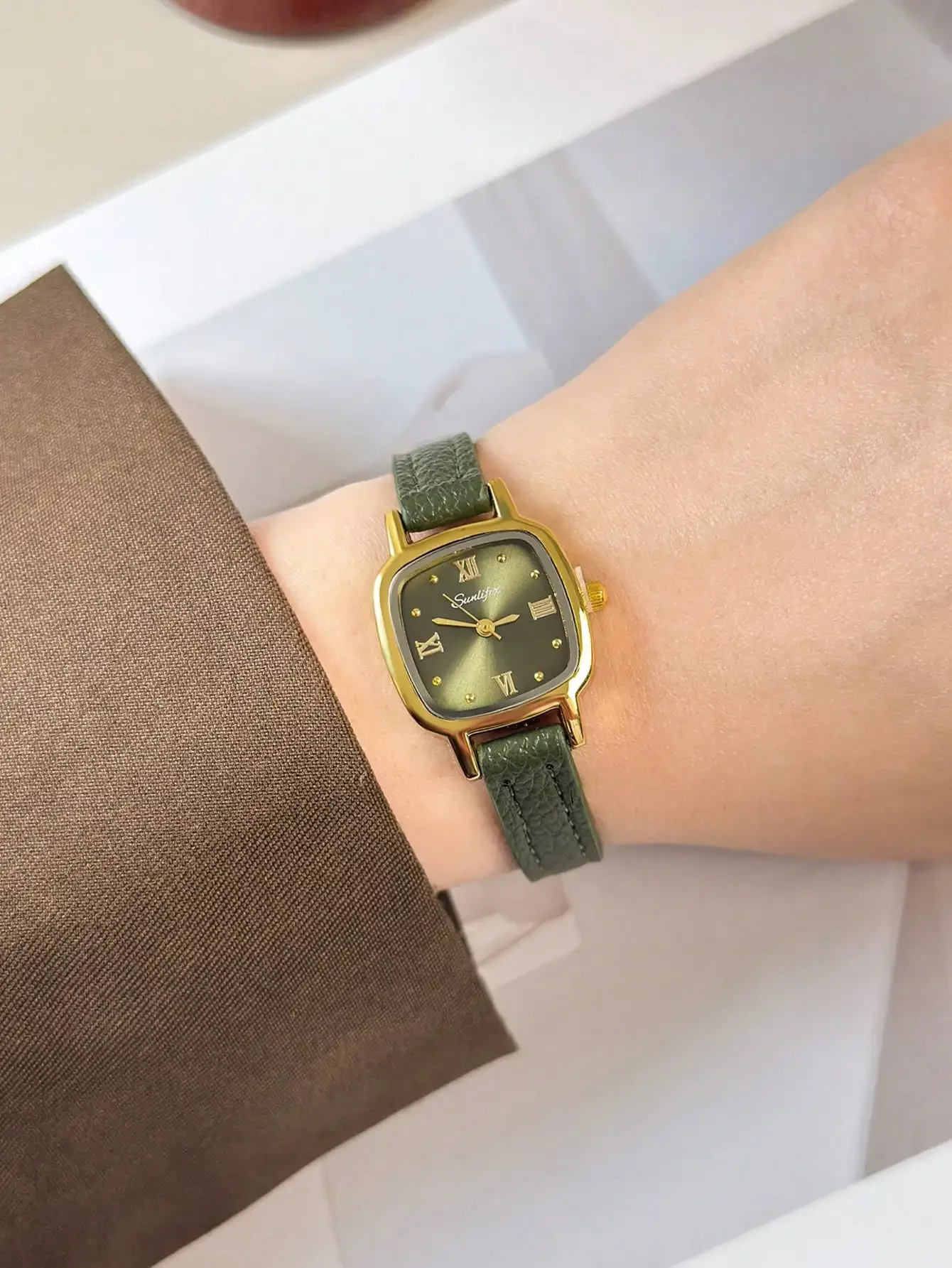 

1 Piece Vintage, Fashion, Simple Casual, Elegant Oval Case, PU Belt Women's Watch, Elegant, Delicate, Lovely Small Dial With Rhinestone Perfect For Everyday Wear, Birthday Gifts, Parties, Holiday Gatherings, And As The Ideal Gift For Yourself Or Friends N