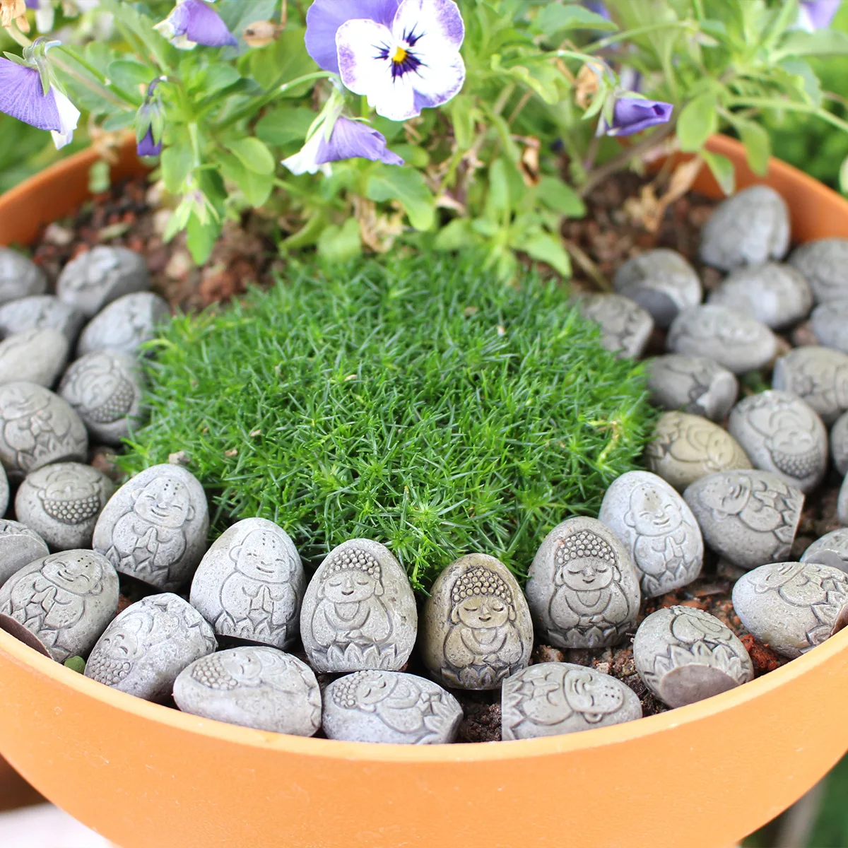 

‌Lifelike Animal-Shaped Stones - Miniature Resin Rock Collection for Fairy Garden, Creative Desk Decor, Pond Aquarium Scenery