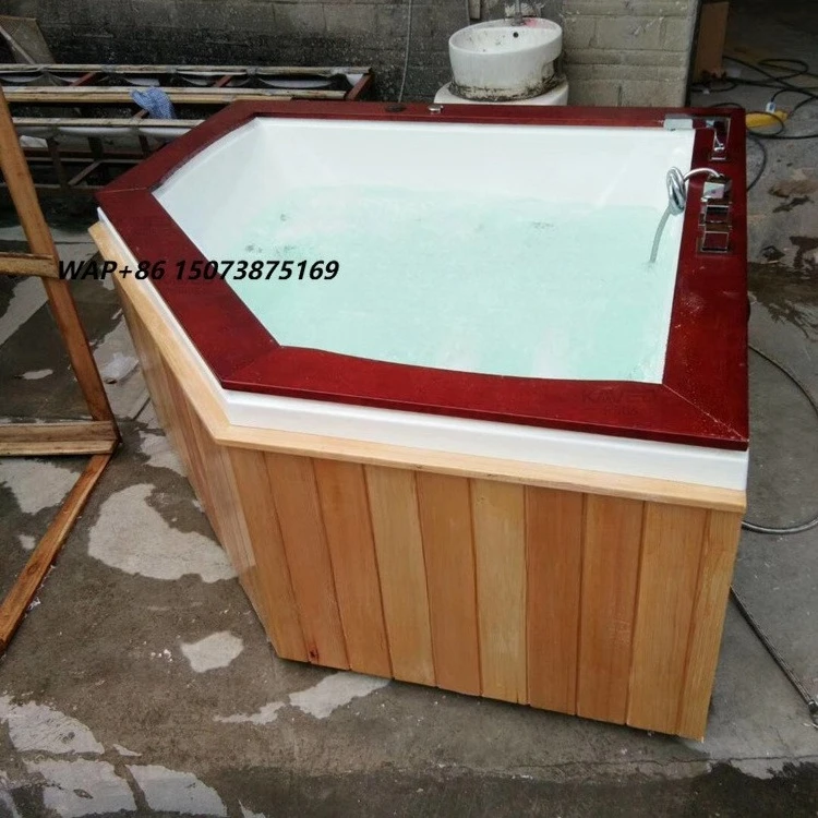 Jacuzz Outdoor Corner Spa Triangle Bathtub Corner Hot Tub