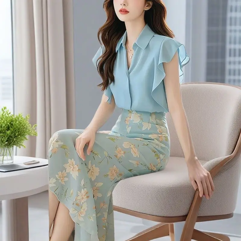 

New Summer Elegant Women's Two Piece Set Fashion Ruffles Sleevless Lapel Shirt Blouse + A-line Printed Slim Skirts Suit