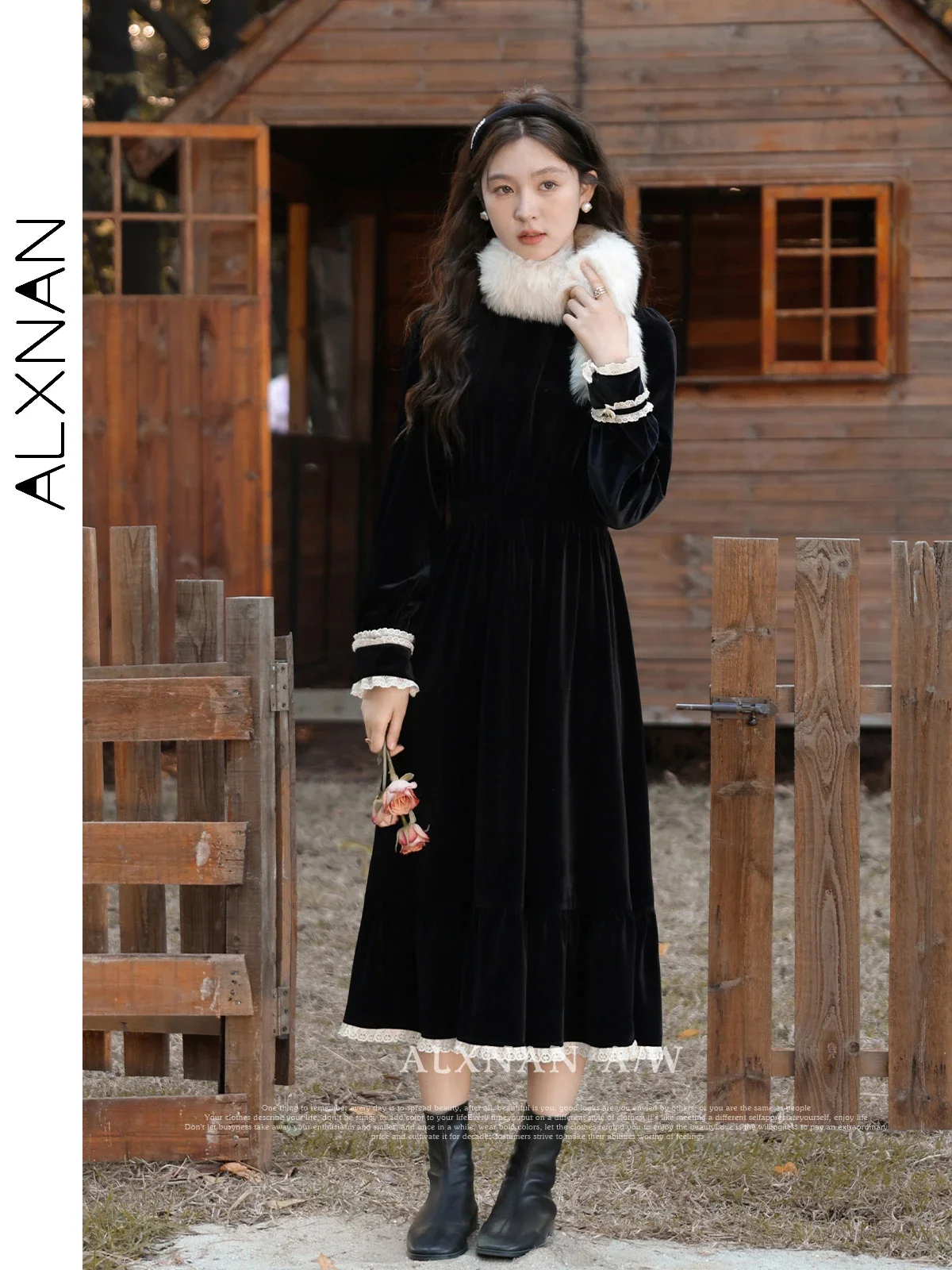 ALXNAN Elegant Black Velvet Dress 2024 Autumn Fashion Commuter Round Neck Patchwork Long Sleeve A-line Midi Dress Women L330198