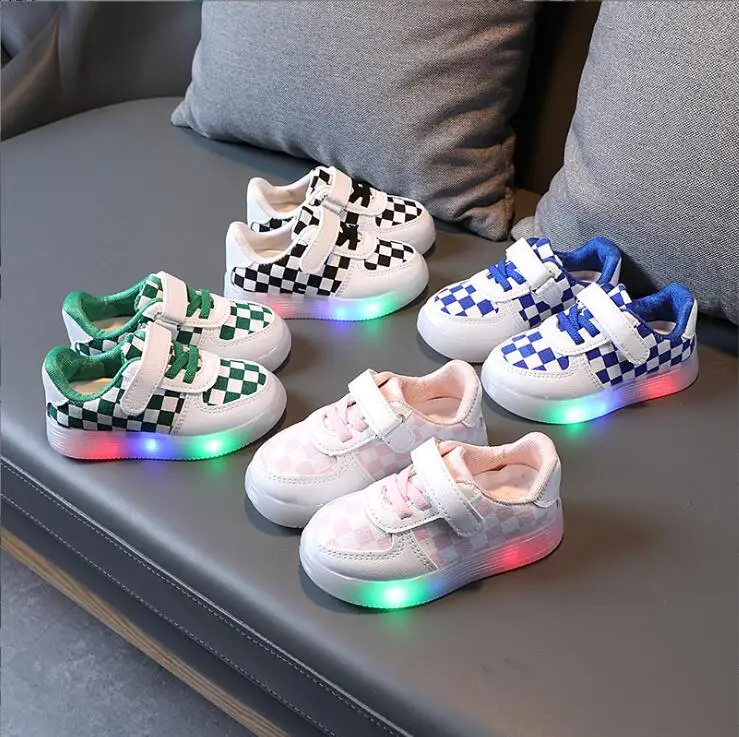 Autumn Children's Sneakers LED Light Kids Casual Shoes Boys Baby Toddler Glowing Sneakers With Light Girls Sports Shoes 1-7Years