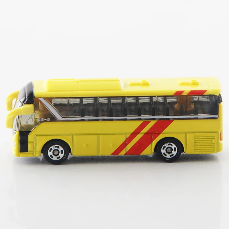 Takara Tomy Tomica Premium FAW JEFANG KE CHE (YELLOW) Scale 1/164 Mini Die-cast Alloy Car Model Kids Toys Boys Christmas Gift