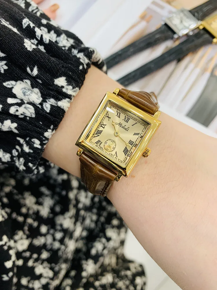 New Square Women'S Watch, Leather Strap, Roman Numerals, Vintage And Minimalist Design, Elegant Women'S Watch, 2026 New Model.