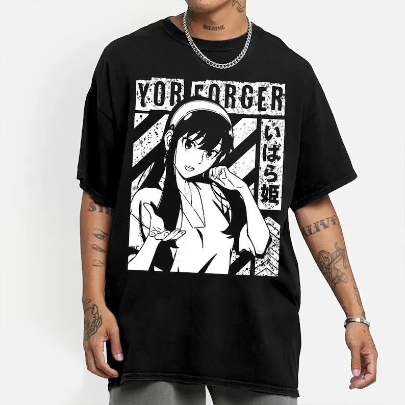 

Family - Yor Forger T-shirt