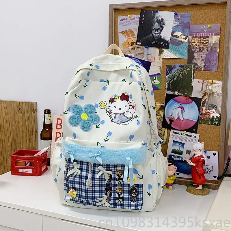   Рюкзак Hello Kitty для женщин и девочек, нейлоновая ткань, школьная сумка Kawaii, легкий, большой вместительный, с мультяшным принтом