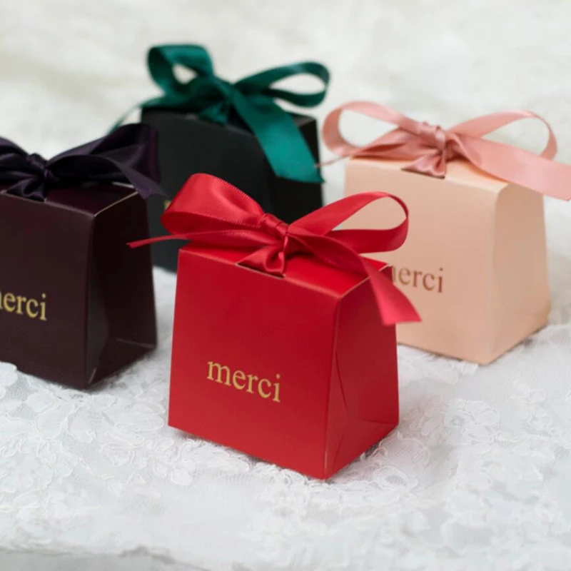 Merci Gift Box for Saint Valentin Party Baby Shower Birthday Paper Chocolate Boxes Packaging Wedding Favours Mariage Candy Box