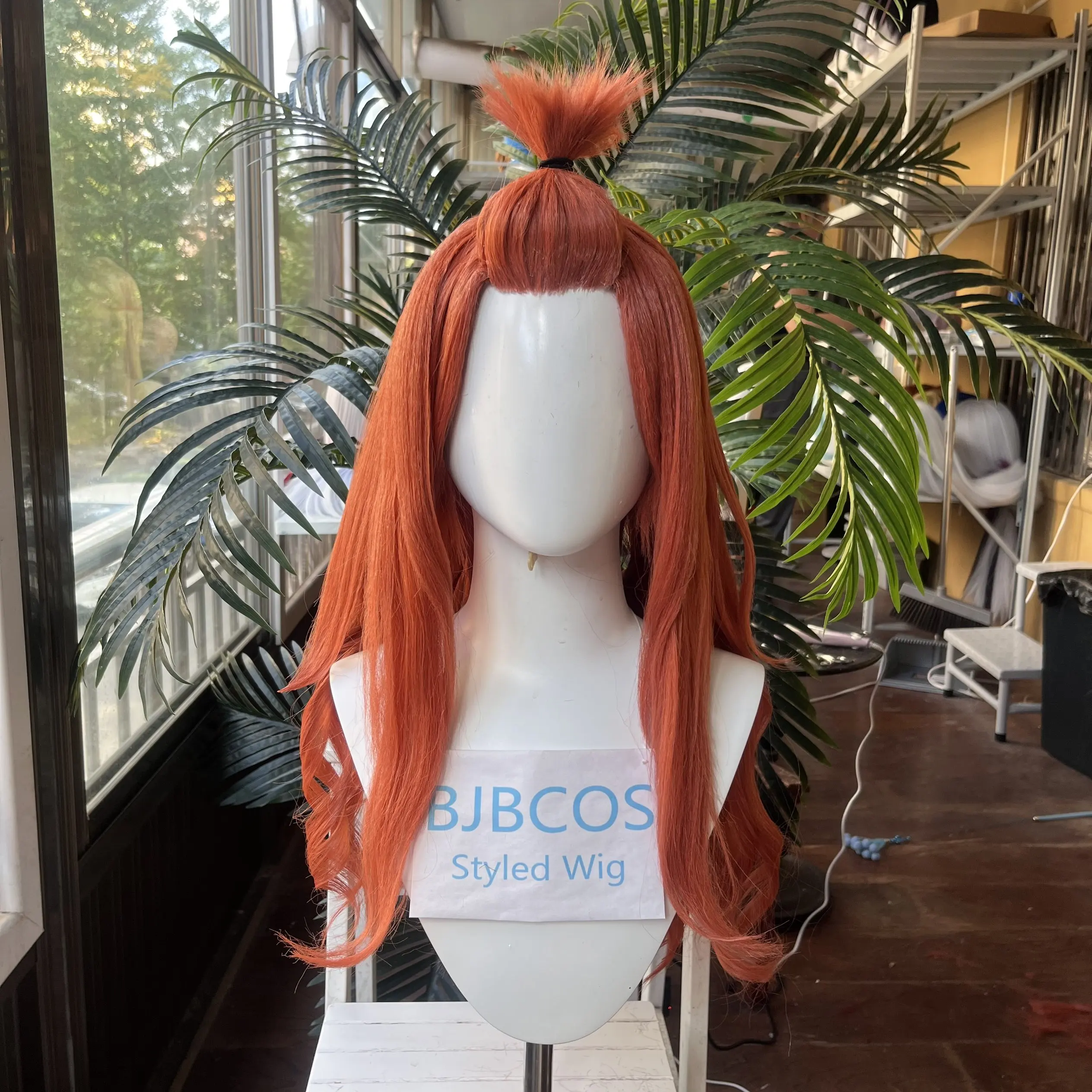 [Stylisierte Perücke] Aru Neko Cosplay Perücke Anime Chainsmoker Katze Damen Langes 80CM Haar Ohren Schwanz Komplettset Halloween Party Rollenspiel Perücke