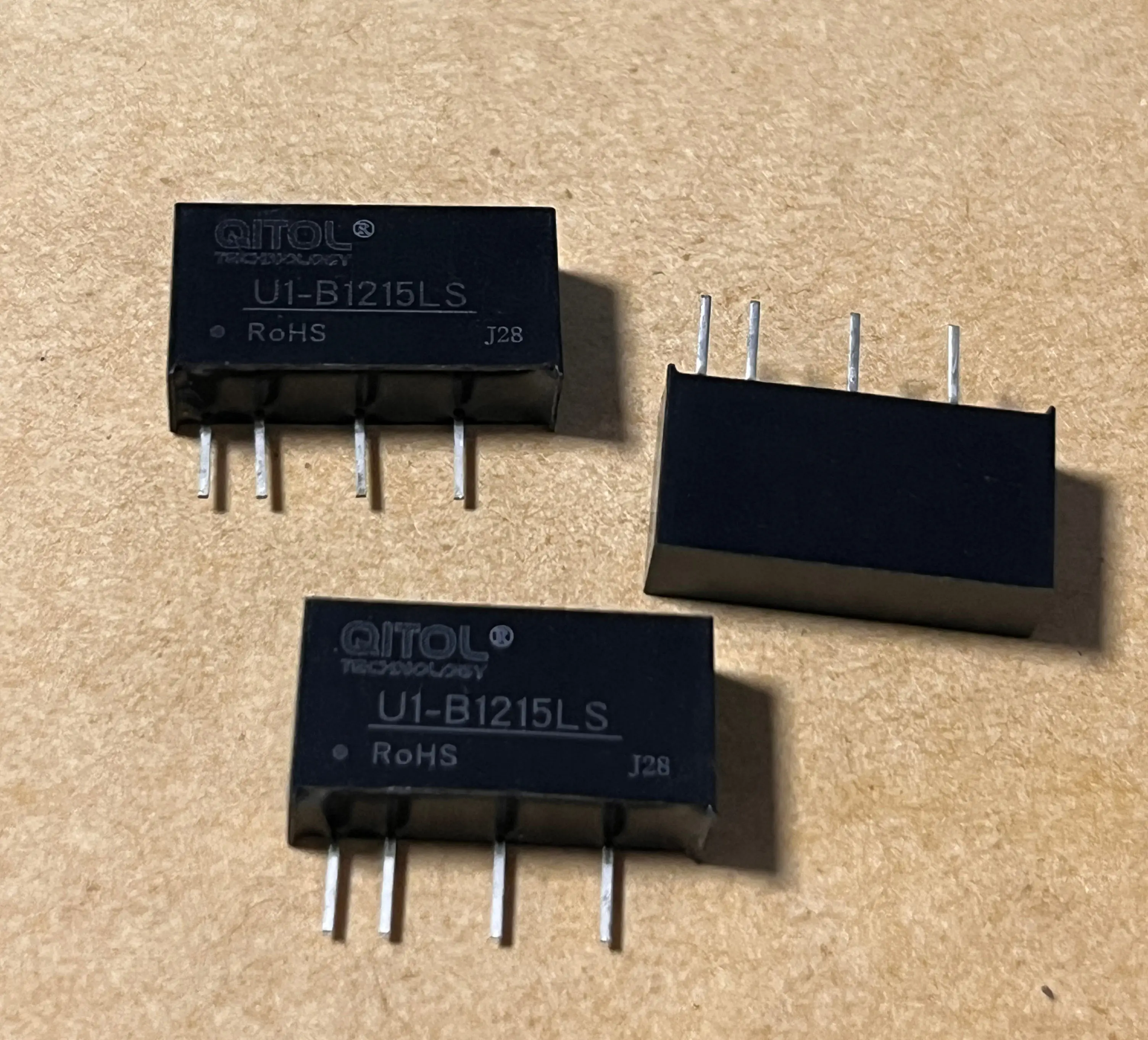 1W B1215LS-1WR3 U1-B1215S Miniature Step-Down DC-DC Power Converter 12V to 15VDC Switching Disconnector Module Active Components